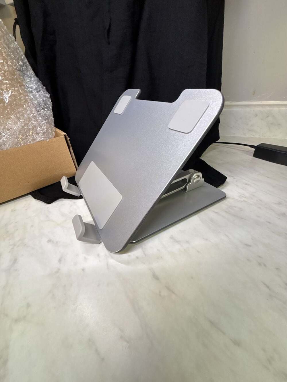 Aluminum Foldable Adjustable Ergonomic Laptop and Tablet Stand
